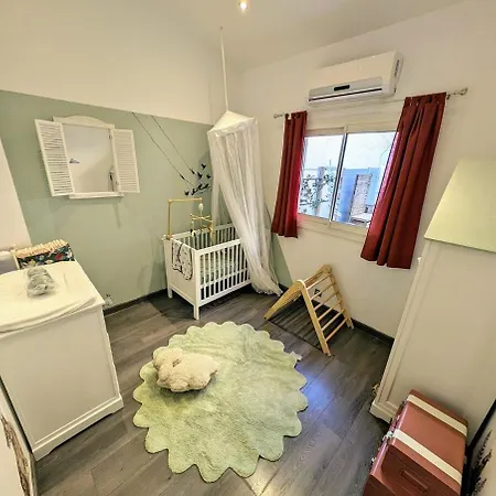 Apartment Beautiful Family In